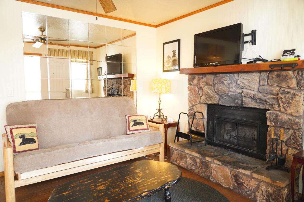 Hillcrest Suites & Cabins Big Bear Lake Exteriör bild