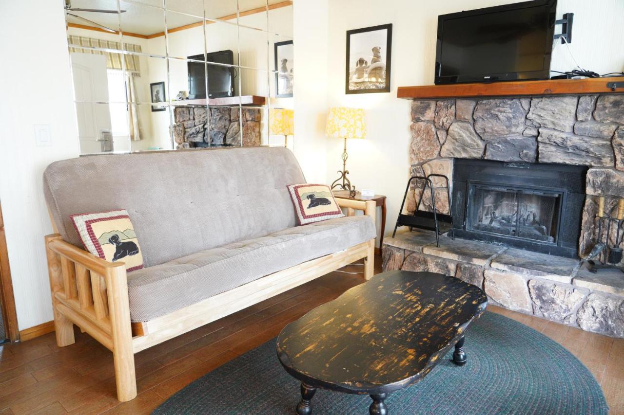 Hillcrest Suites & Cabins Big Bear Lake Exteriör bild