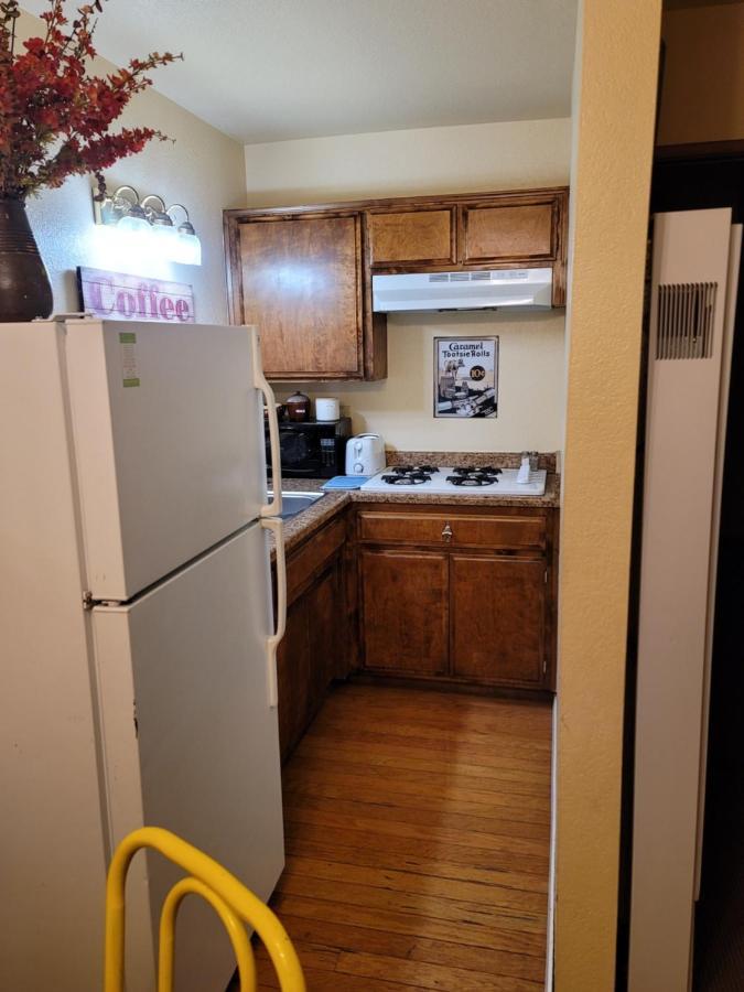 Hillcrest Suites & Cabins Big Bear Lake Exteriör bild