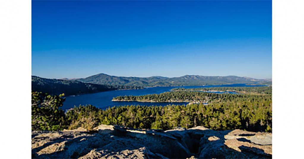 Hillcrest Suites & Cabins Big Bear Lake Exteriör bild
