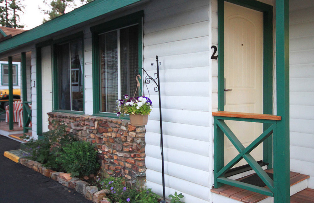 Hillcrest Suites & Cabins Big Bear Lake Exteriör bild
