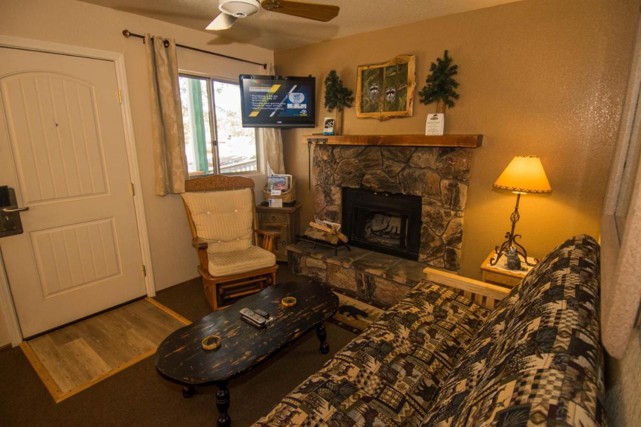 Hillcrest Suites & Cabins Big Bear Lake Exteriör bild